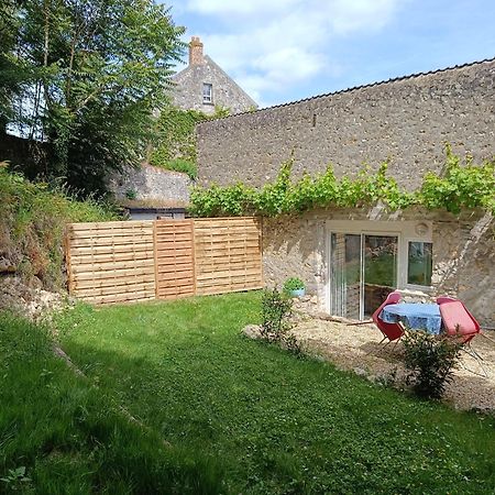Logement Entier Dans Village Calme Guillerval Экстерьер фото