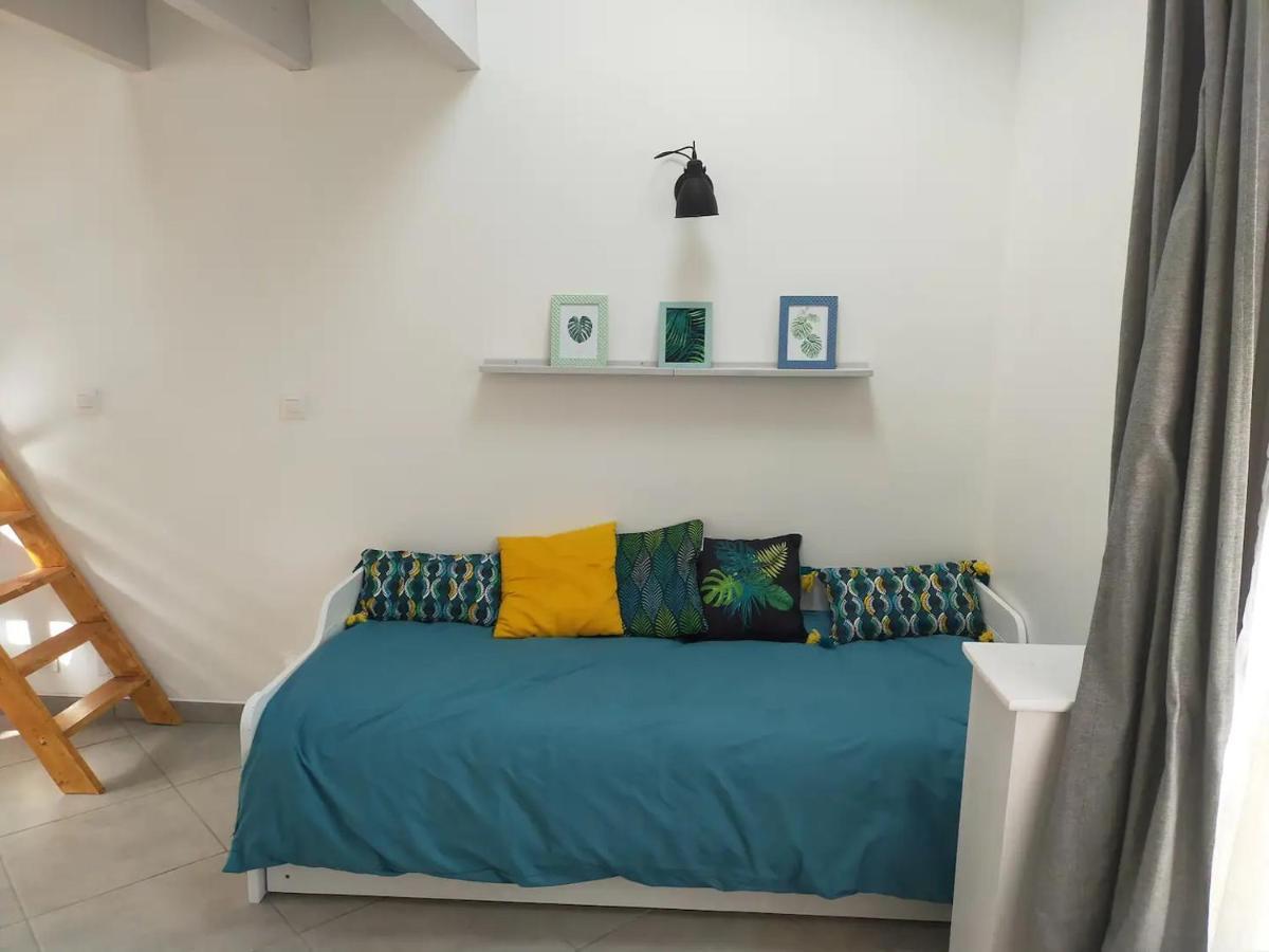 Logement Entier Dans Village Calme Guillerval Экстерьер фото